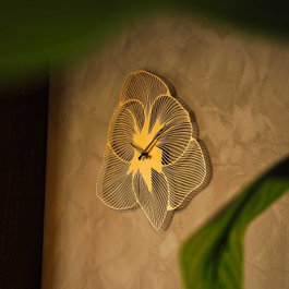 Wallity Reloj de Pared Metal APS039 - Dorado, 70 x 70 cm, Mecanismo Silencioso, Decorativo